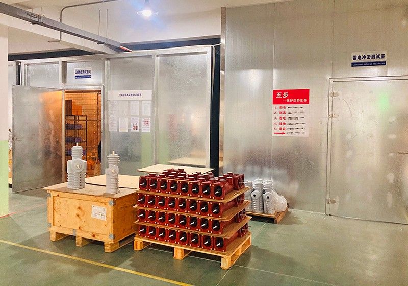 拥有6间工频耐压测试室